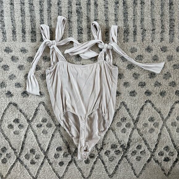 Free People tie top bodysuit - Picture 5 of 6
